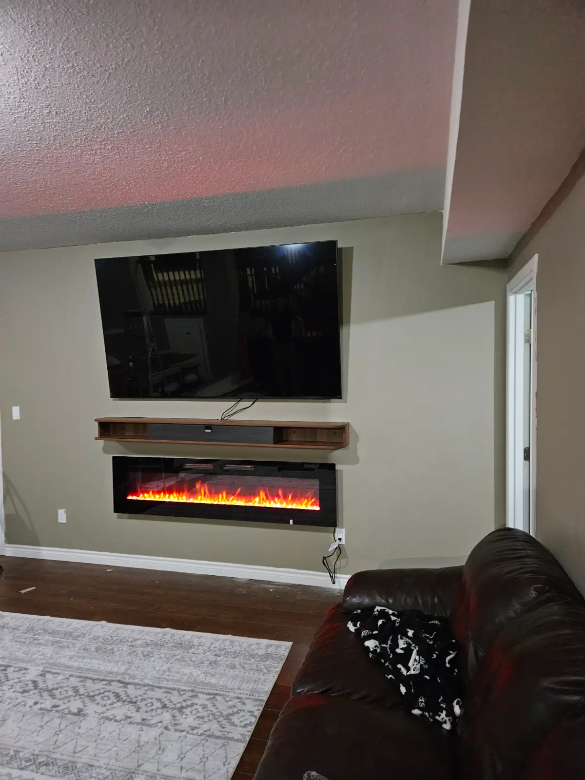 PLUMBER | PAINTER | ELECTRICIAN | HANDYMAN | RENOVATIONS